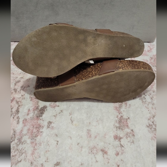 Blowfish Women's Tan Braided Sandals - Picture 3 of 4